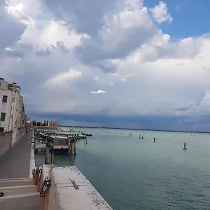 Golden Place , Venezia Italia