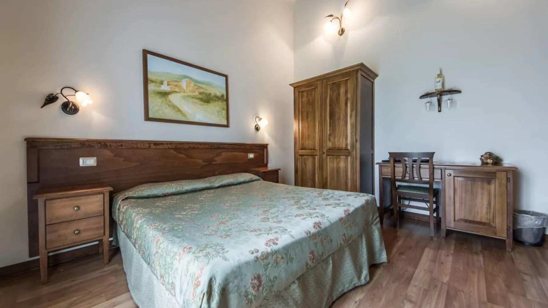 Fonte Dei Tufi Bed & Breakfast Siena