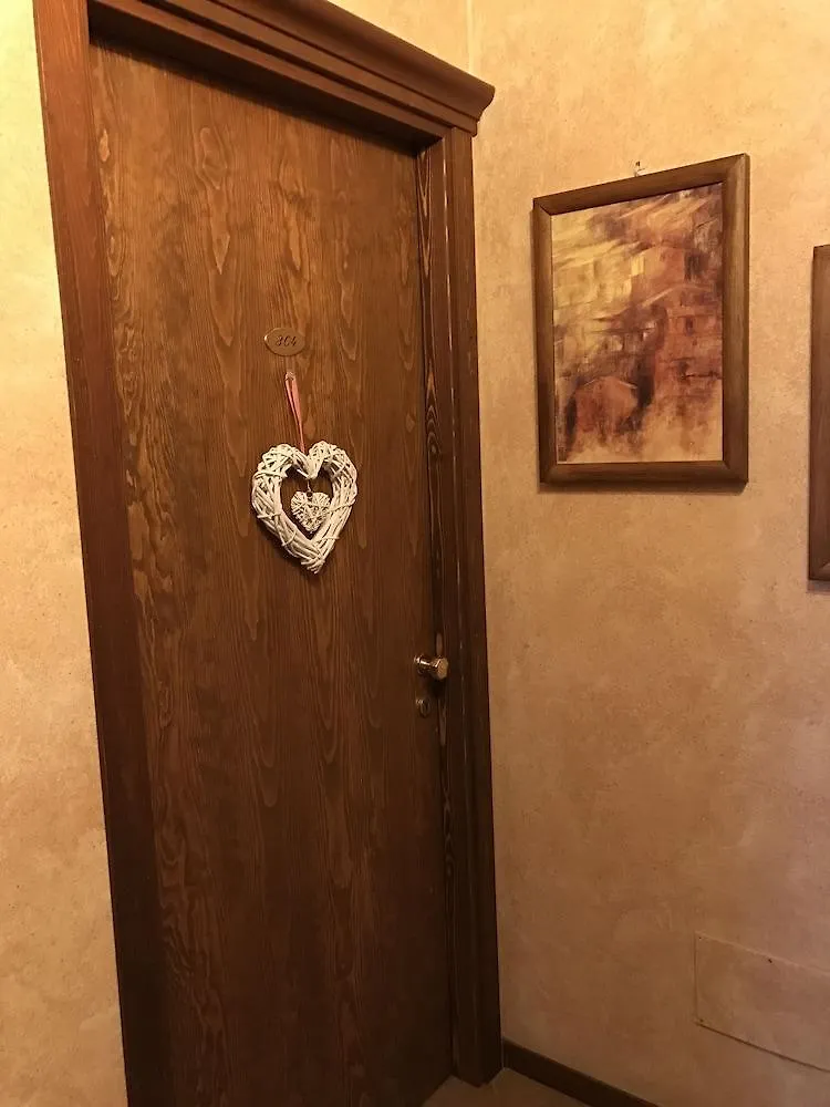 Fonte Dei Tufi Bed & Breakfast Siena 3*,  Italy