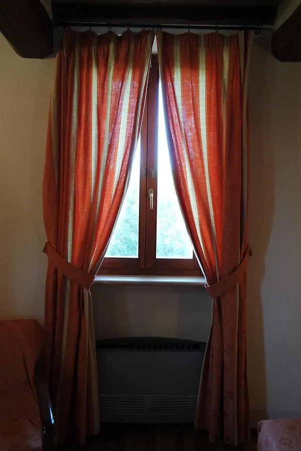 Fonte Dei Tufi Bed & Breakfast Siena