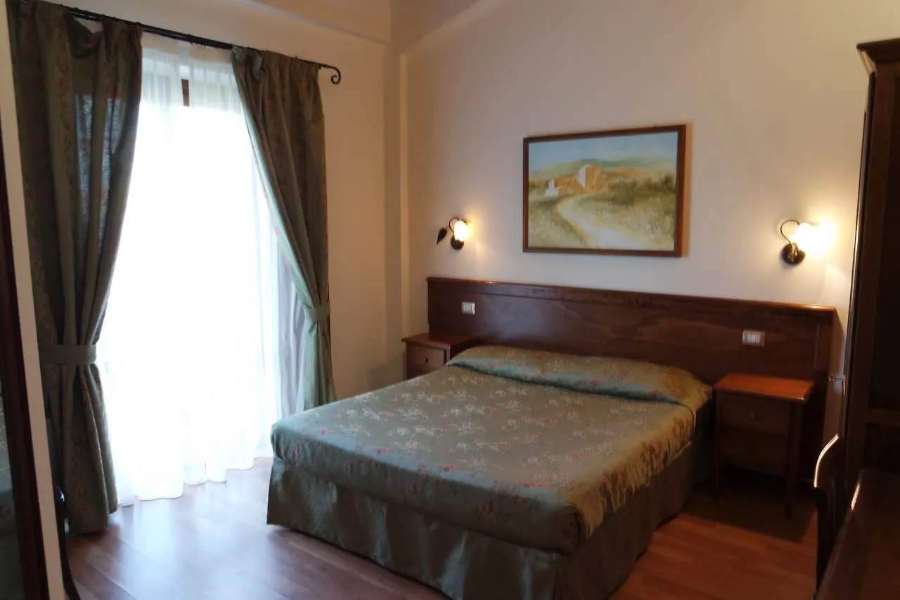 Fonte Dei Tufi Bed & Breakfast Siena Italy