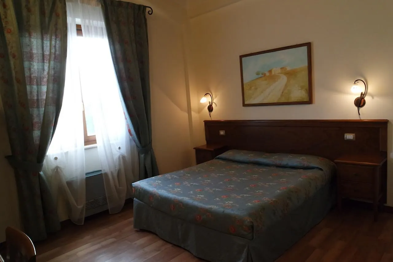 ***  Fonte Dei Tufi Bed & Breakfast Siena Italy