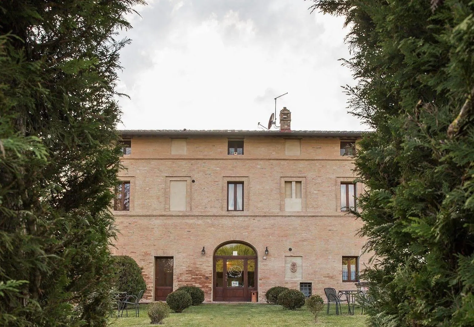 Fonte Dei Tufi Bed & Breakfast Siena