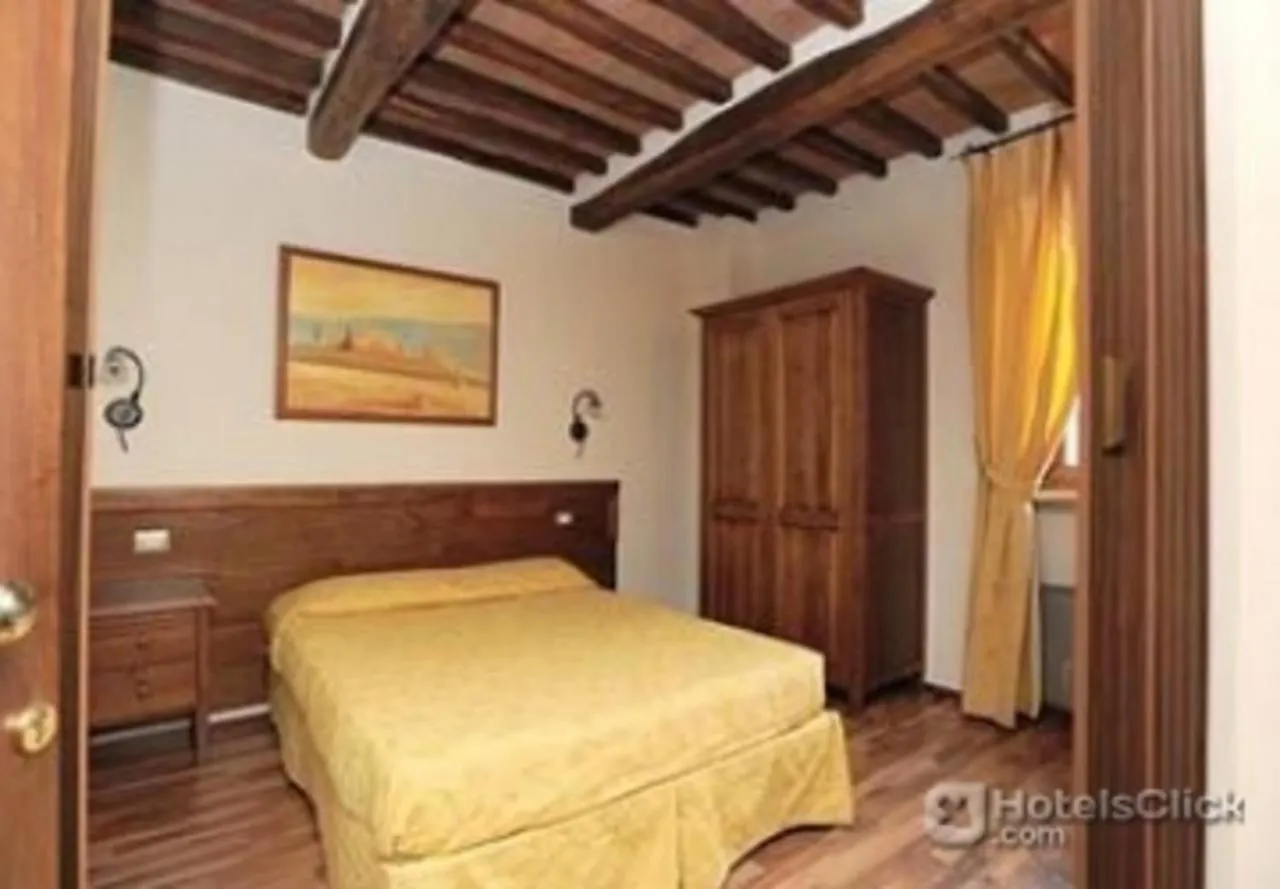 Fonte Dei Tufi Bed & Breakfast Siena
